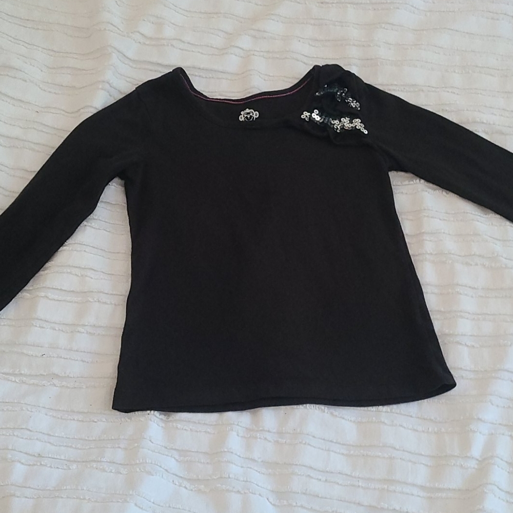 Size 5 365 kids shirt